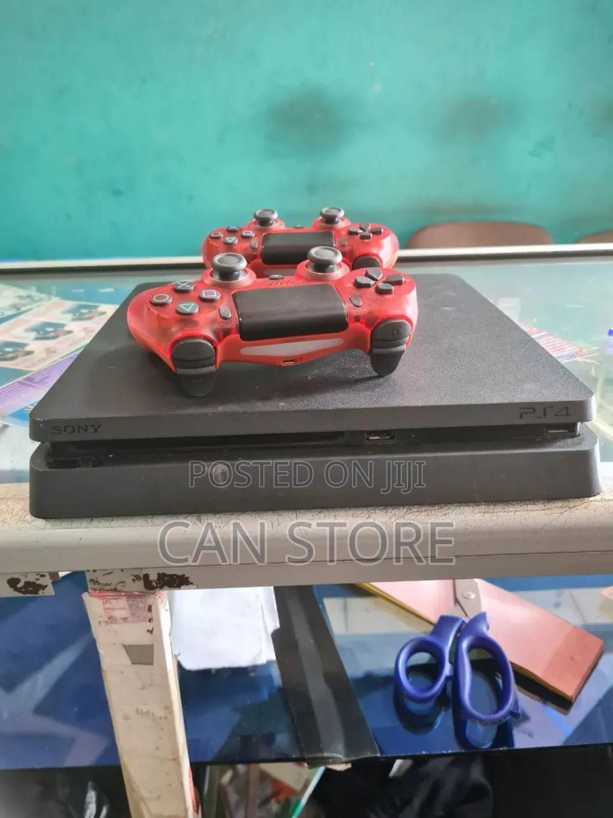 Playstation 4slim Update ነዉ በአሪፍ ዋጋ Used