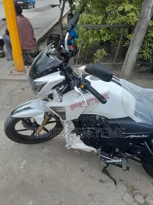 New TVS Apache 180 RTR 2024 White