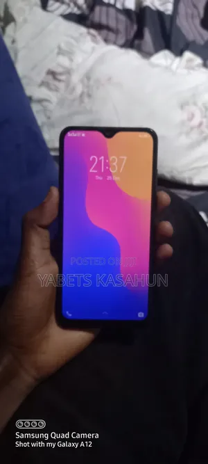 Photo - Samsung Galaxy A10s 32 GB Gray