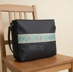 Women's Shoulder Bag
