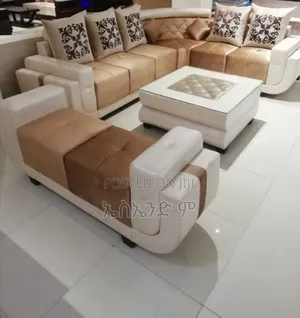 Photo - C Shaped Sofa With Table #Code