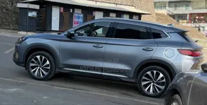 BYD Song Plus 1.5 CVT Hybrid FWD 2024 Silver