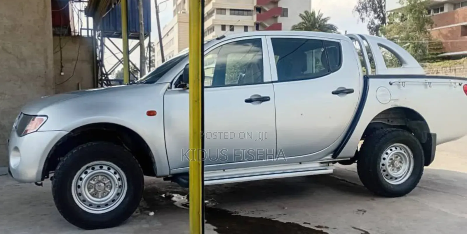Mitsubishi L200 Club Cab 2.5 136hp 4WD 2008 Silver