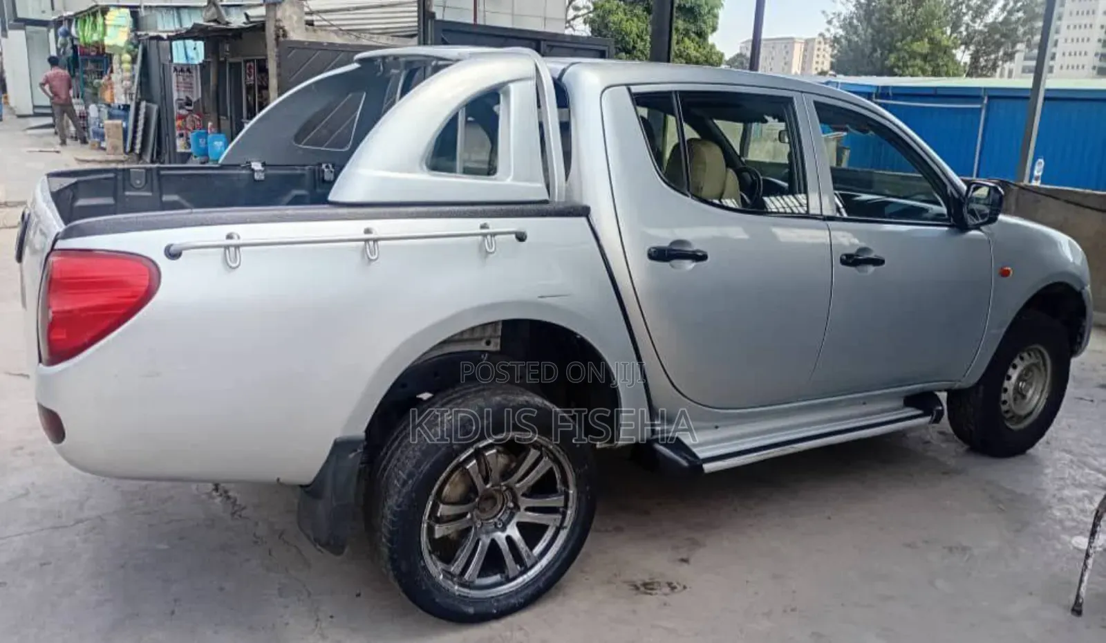 Mitsubishi L200 Club Cab 2.5 136hp 4WD 2008 Silver