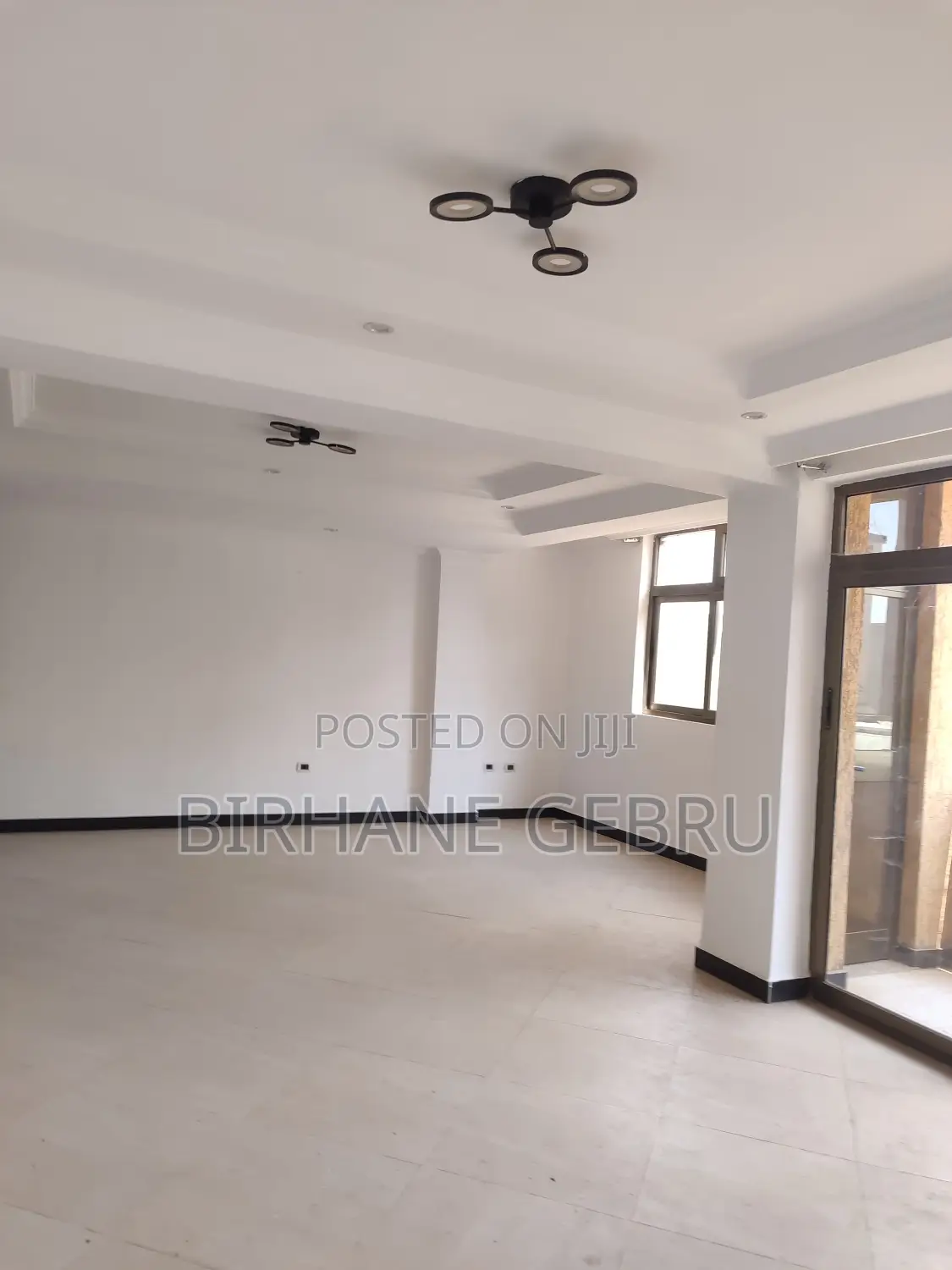 3bdrm Apartment in Apartiment, Bole for sale
