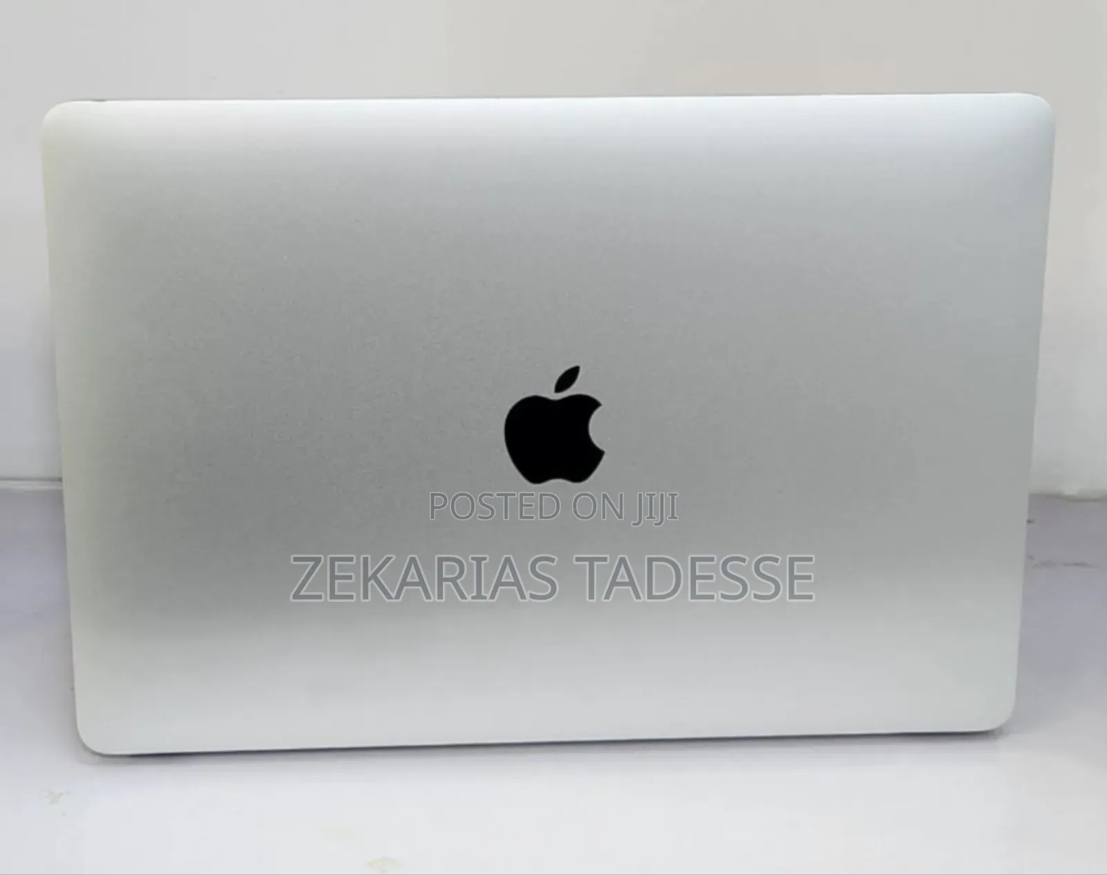 New Laptop Apple MacBook Air 2020 8GB Intel Core I5 SSD 256GB