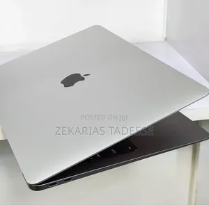 New Laptop Apple MacBook Air 2020 8GB Intel Core I5 SSD 256GB