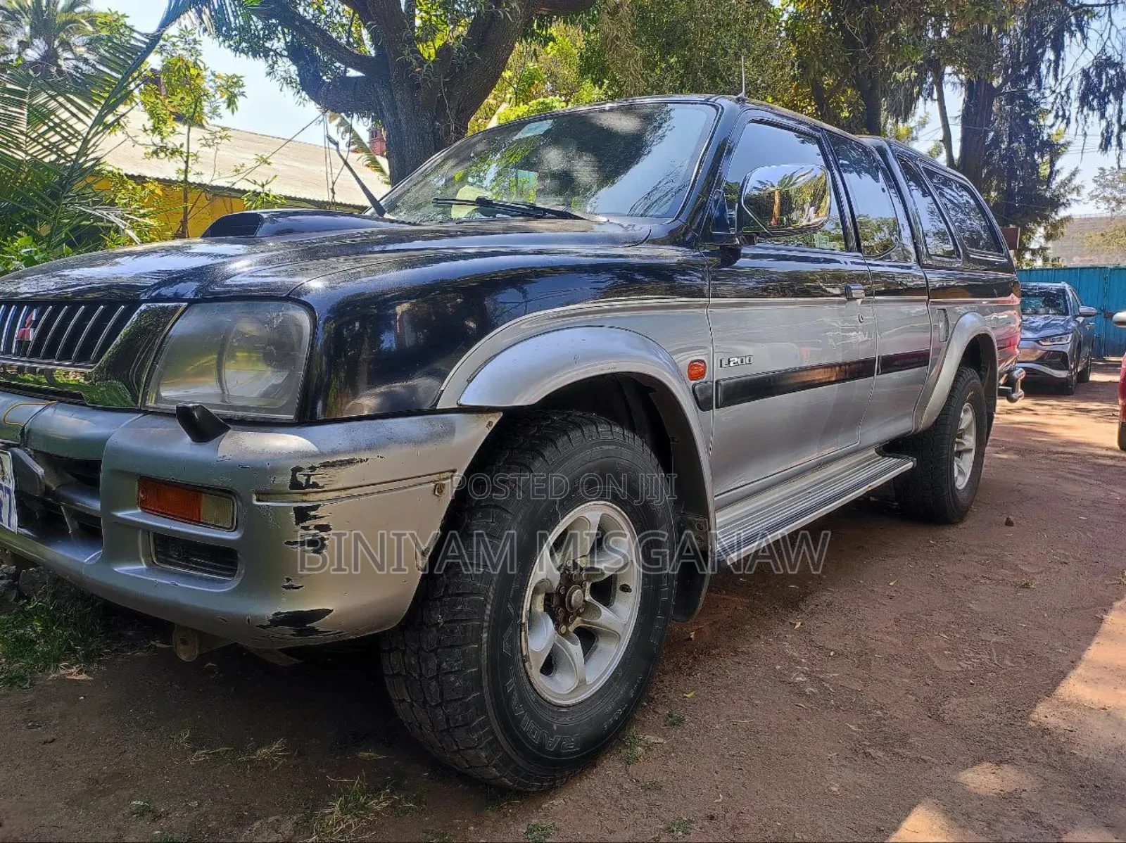 Mitsubishi L200 1998 Gray