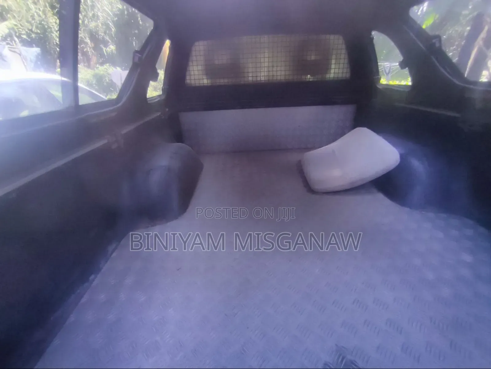 Mitsubishi L200 1998 Gray