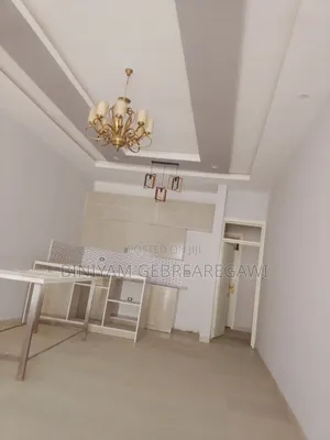 5bdrm Villa in Villa, Yeka for rent