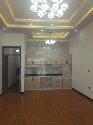 5bdrm Villa in Villa, Yeka for rent