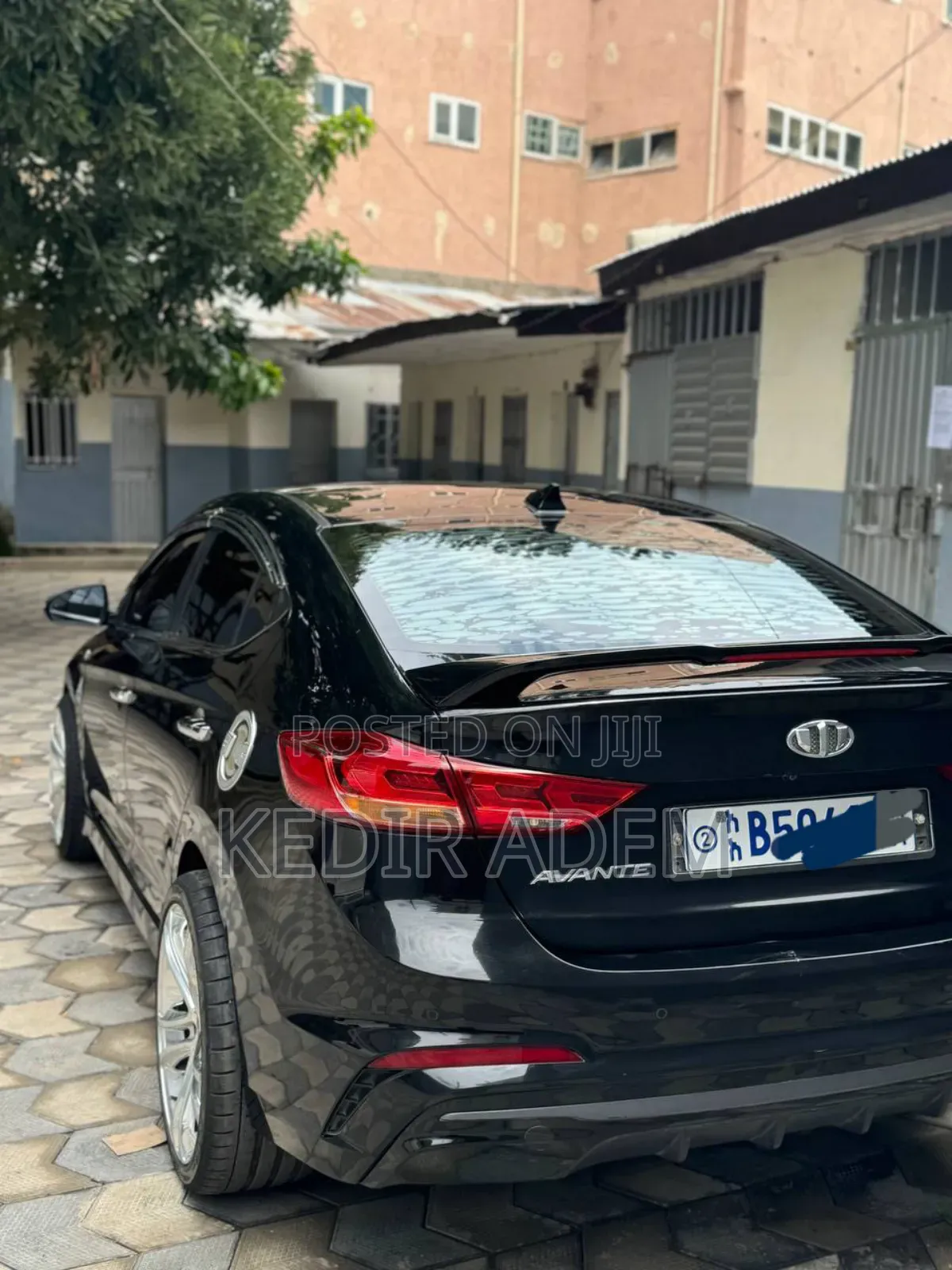 Hyundai Avante 2017 Black