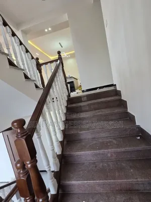 9bdrm House in G+2, Yeka for rent