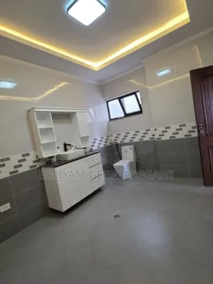 9bdrm House in G+2, Yeka for rent