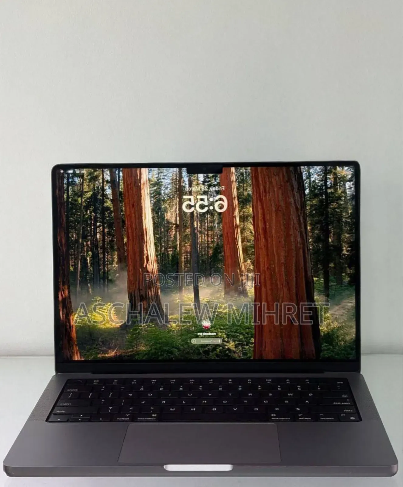 New Laptop Apple MacBook Pro M1 16GB Apple M1 Pro SSD 1T