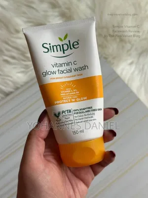 Simple Vitamin C Glow Facial Wash