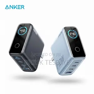 Photo - Anker 140 Watts Gan Charger With Screen