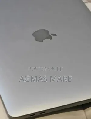 New Laptop Apple MacBook Pro 2019 16GB Intel Core i7 SSD 256GB