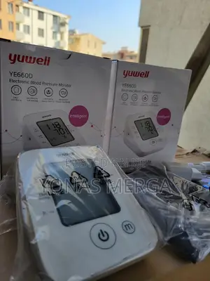 Photo - Blood Pressure Monitor媳冬adults, Seniors Home Use鄒怜(Dmbp03-2)