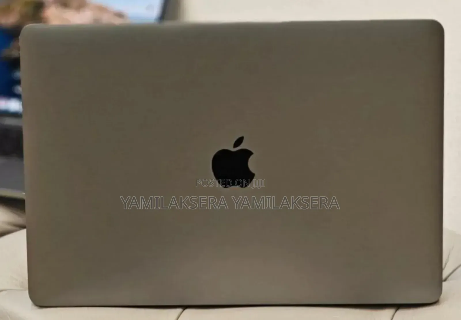 New Laptop Apple MacBook Pro 2019 16GB Intel Core i7 SSD 1T