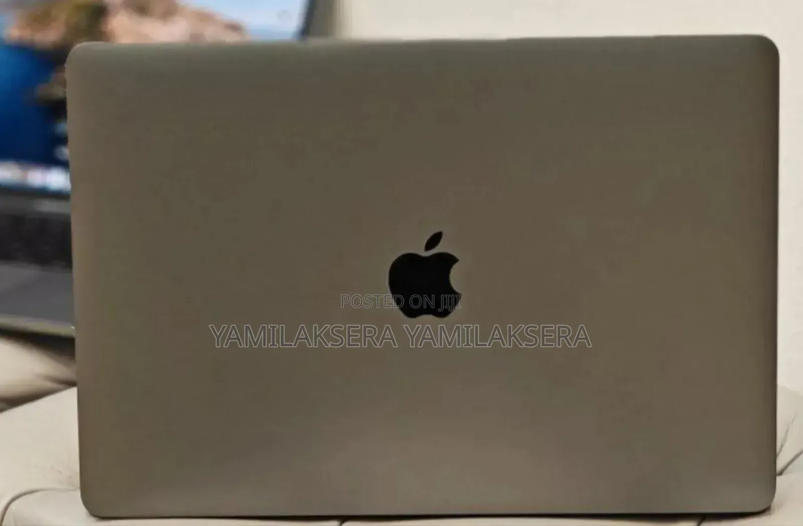 New Laptop Apple MacBook Pro 2019 16GB Intel Core i7 SSD 1T