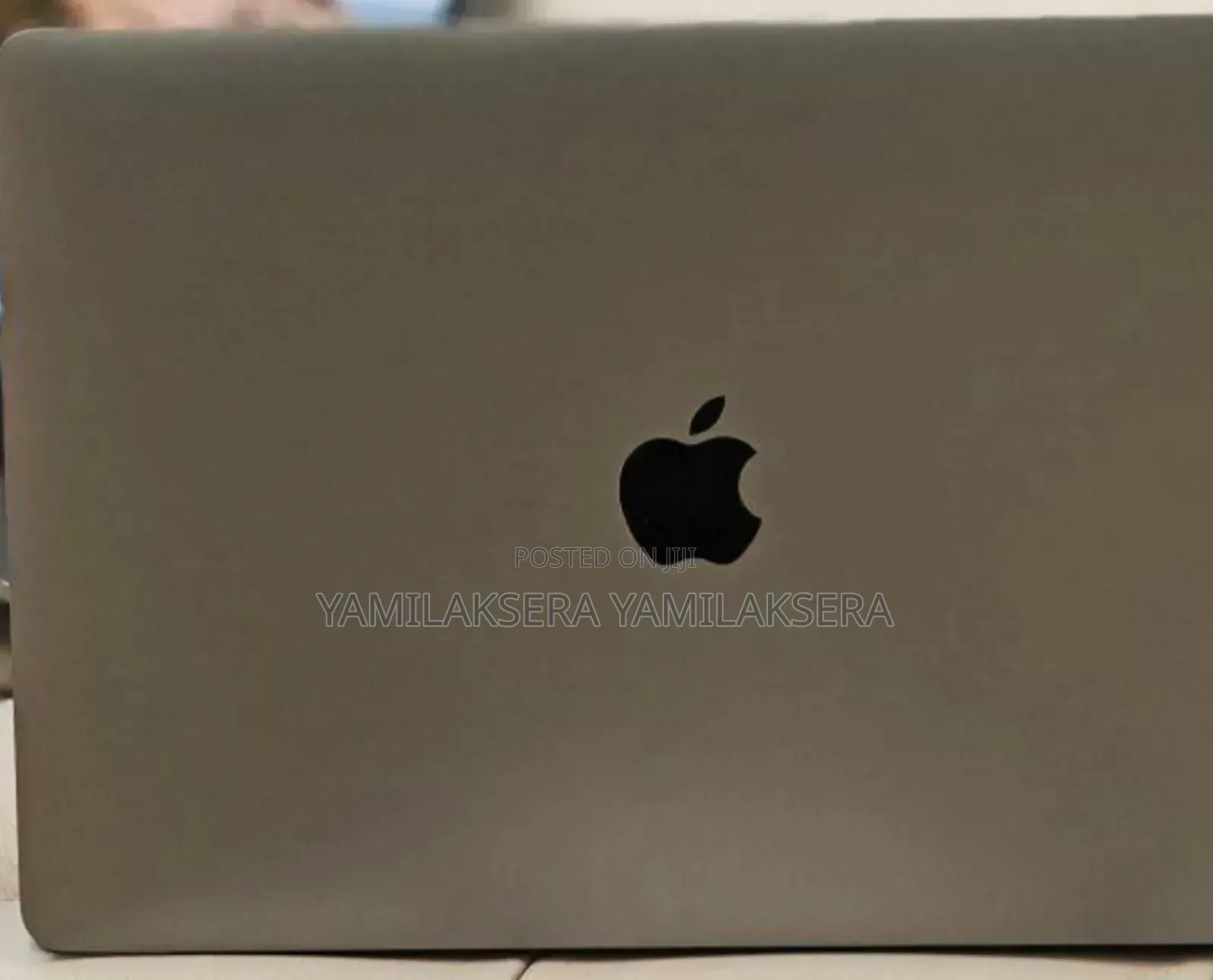 New Laptop Apple MacBook Pro 2019 16GB Intel Core i7 SSD 1T