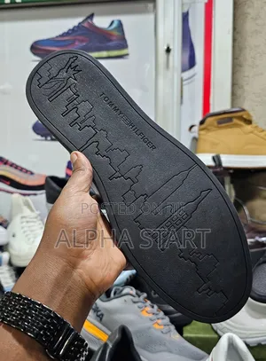 Tommy Hilfiger Black Color Flat High Master Quality Shoes for Man's