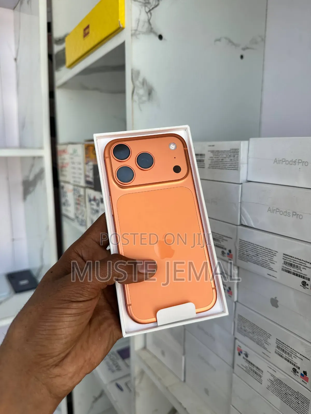 New Apple iPhone 17 Pro 256 GB Orange