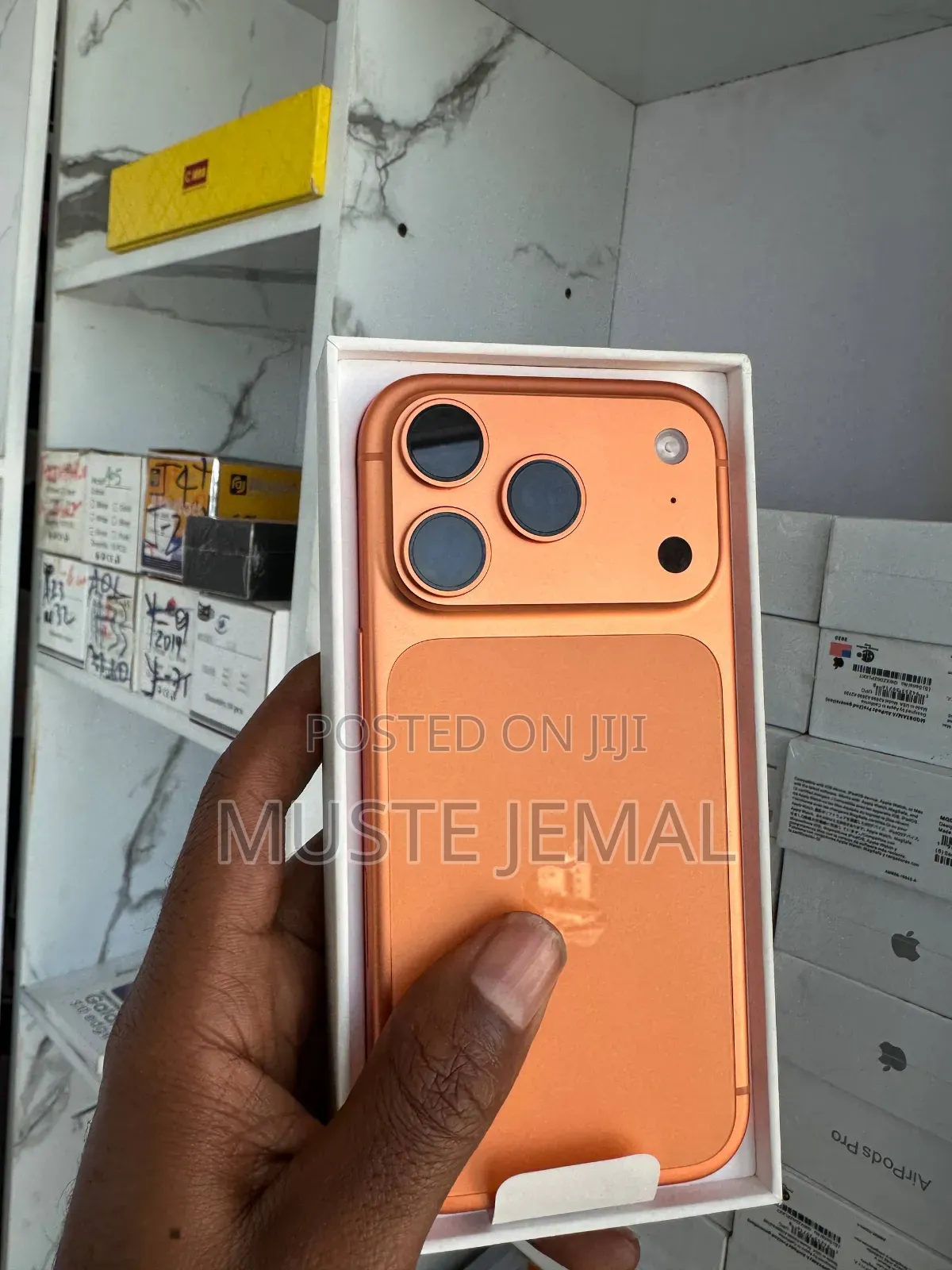 New Apple iPhone 17 Pro 256 GB Orange