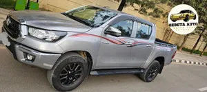 Photo - Toyota Hilux Revo Double Cab Deisel 2.8 RWD 2022