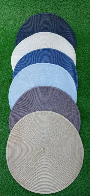 Round Woven Placemate