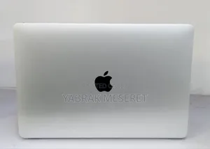 Photo - New Laptop Apple MacBook Air 2020 8GB Intel Core I5 SSD 256GB