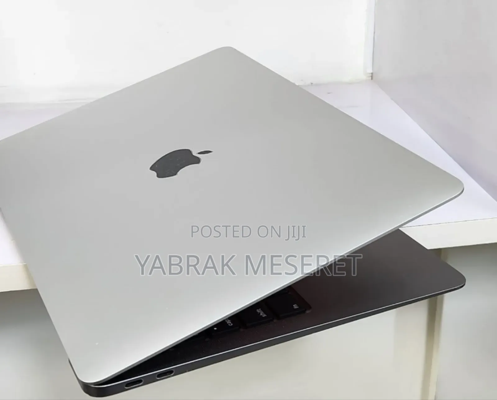 New Laptop Apple MacBook Air 2020 8GB Intel Core I5 SSD 256GB