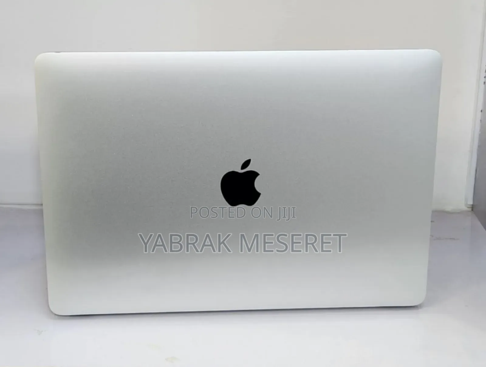 New Laptop Apple MacBook Air 2020 8GB Intel Core I5 SSD 256GB