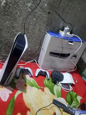 የ ተበላሹ ያገለገሉ Palystation Ps5 እና Ps4 እንገዛለን