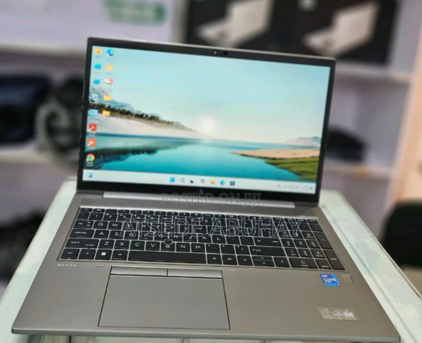 New Laptop HP ZBook Studio G8 16GB Intel Core I7 SSD 1T