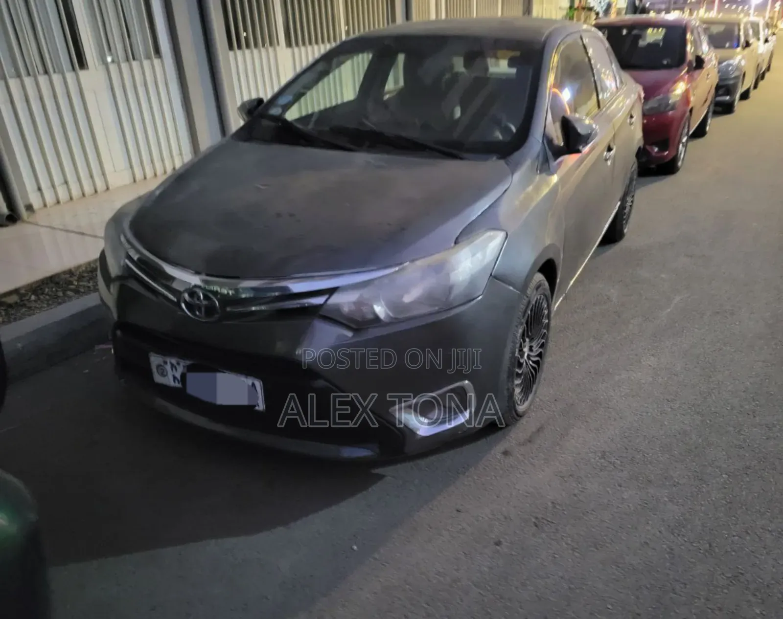 Toyota Yaris 2013 Gray