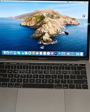 New Laptop Apple MacBook Pro 2019 16GB Intel Core I7 SSD 1T