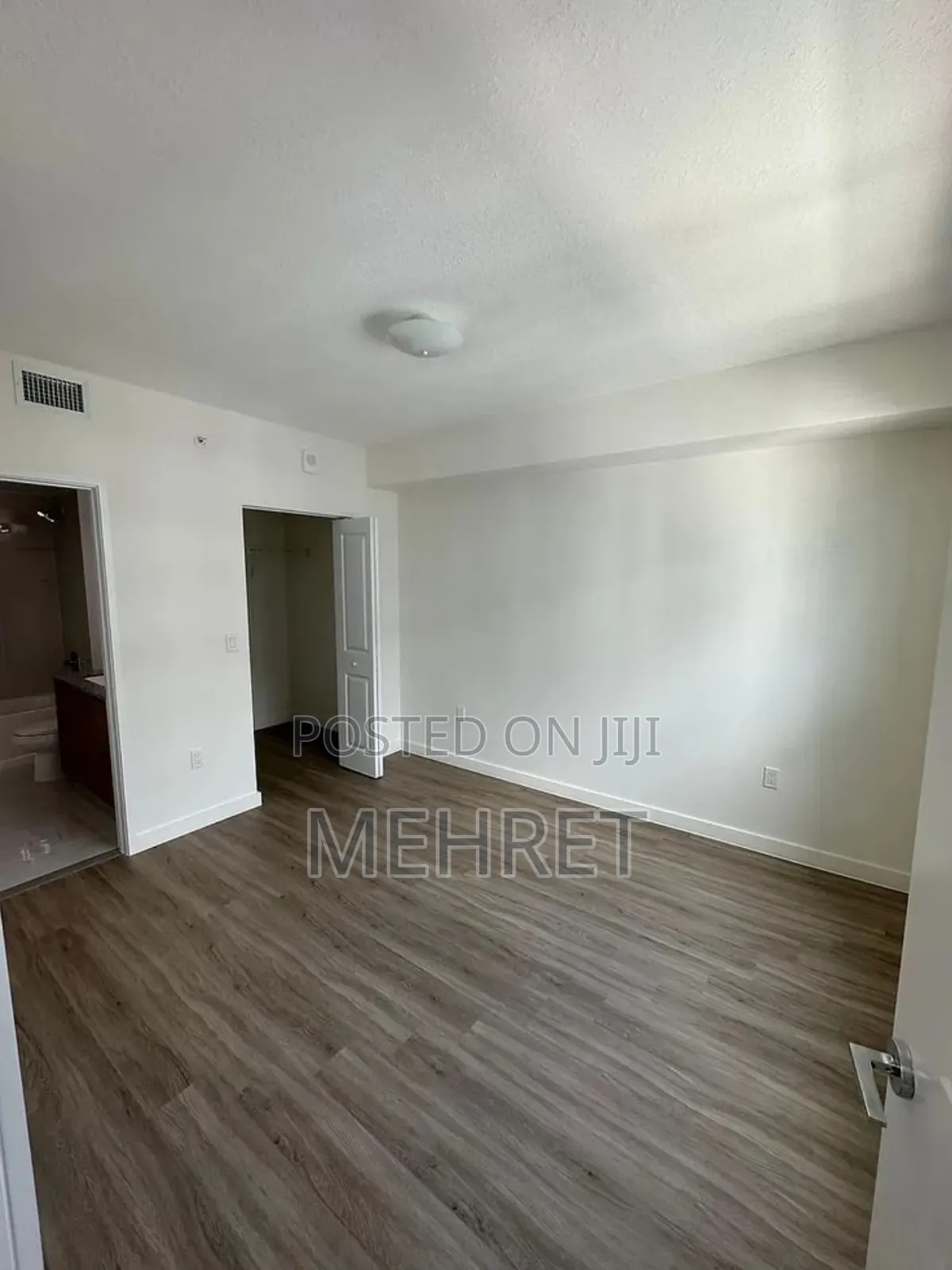 Furnished 2bdrm Apartment in ጃንቦ, Lideta for sale