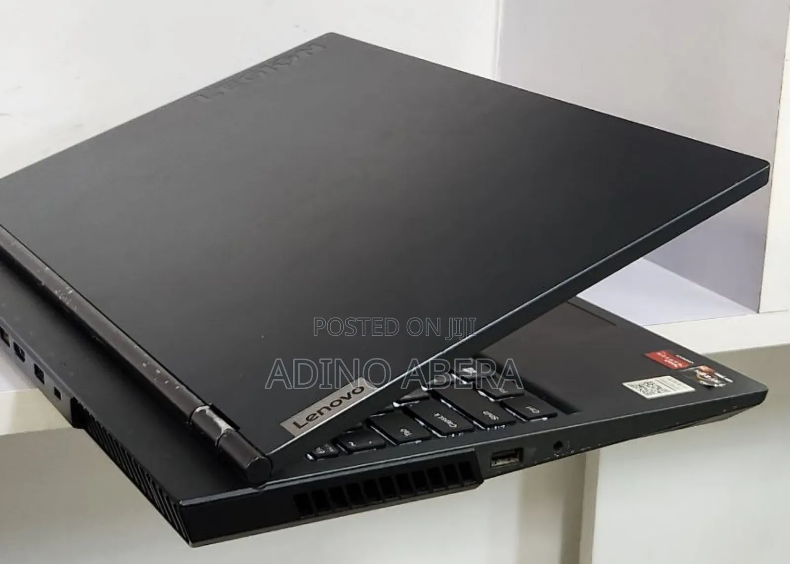 New Laptop Lenovo 16GB AMD Ryzen 7 SSD 1T