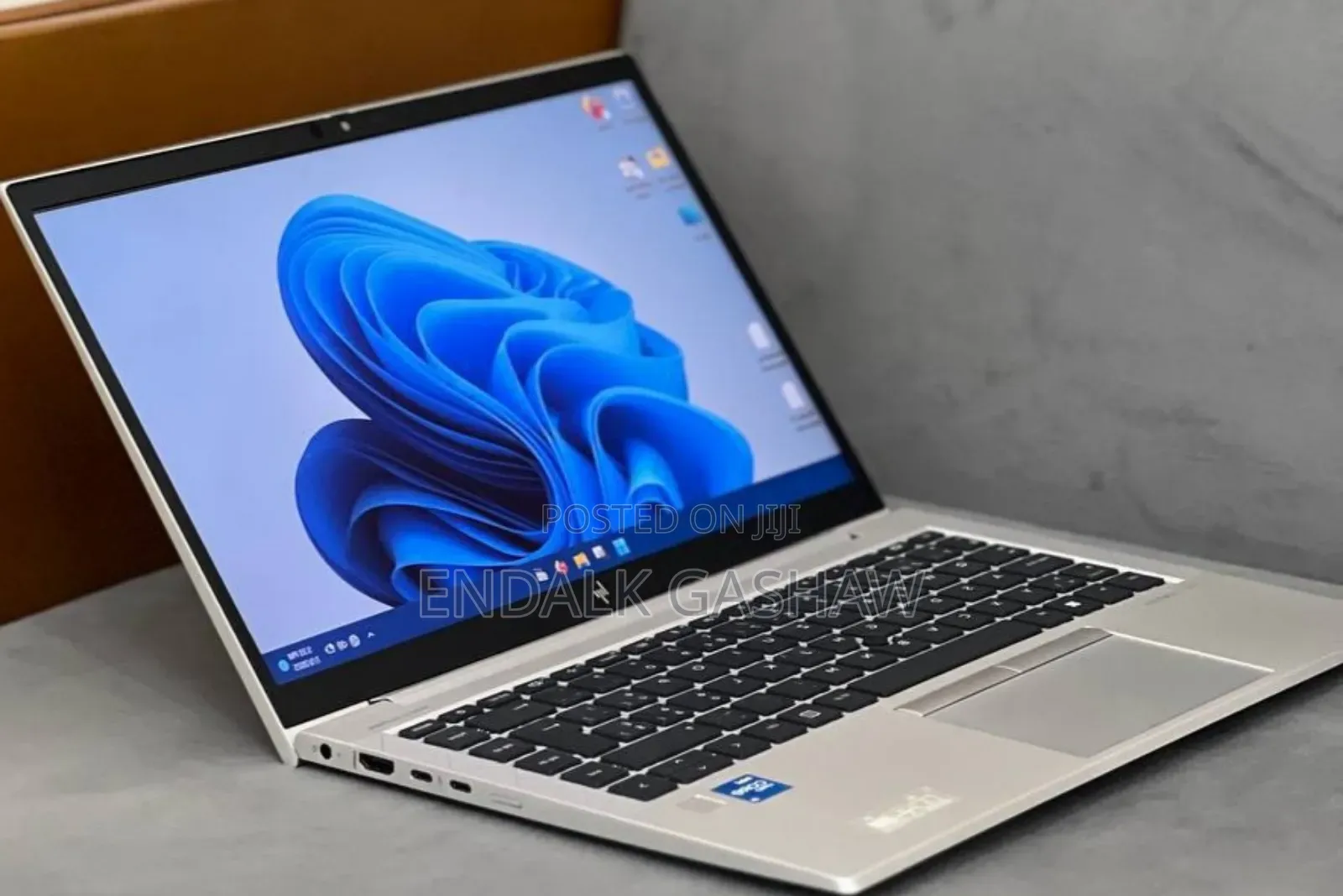 New Laptop HP EliteBook 830 G7 16GB Intel Core I7 SSD 512GB