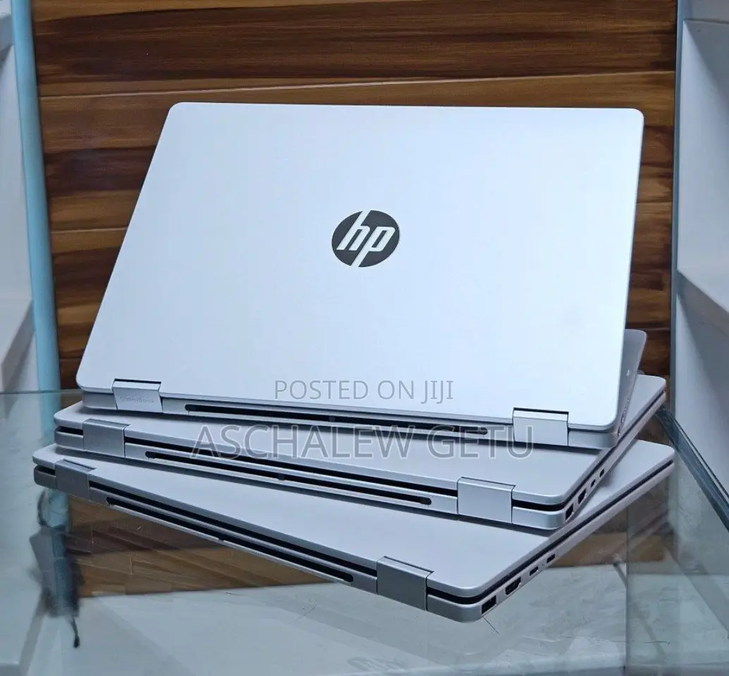 New Laptop HP OmniBook 5 Flip 8GB Intel Core 5 SSD 512GB