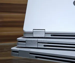 New Laptop HP OmniBook 5 Flip 8GB Intel Core Ultra 5 SSD 512GB