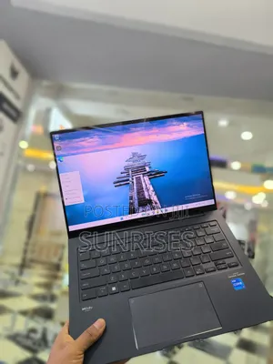 New Laptop Asus Zenbook Duo 14 16GB Intel Core I7 SSD 512GB