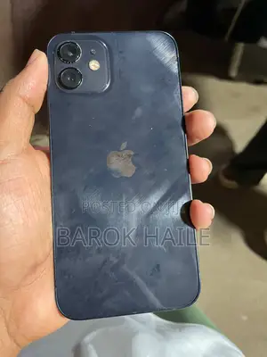 Photo - Apple iPhone 12 64 GB Black