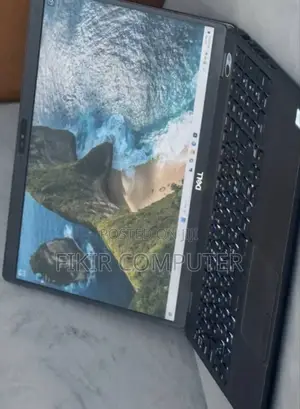 New Laptop Dell Latitude 5310 8GB Intel Core I5 SSD 256GB