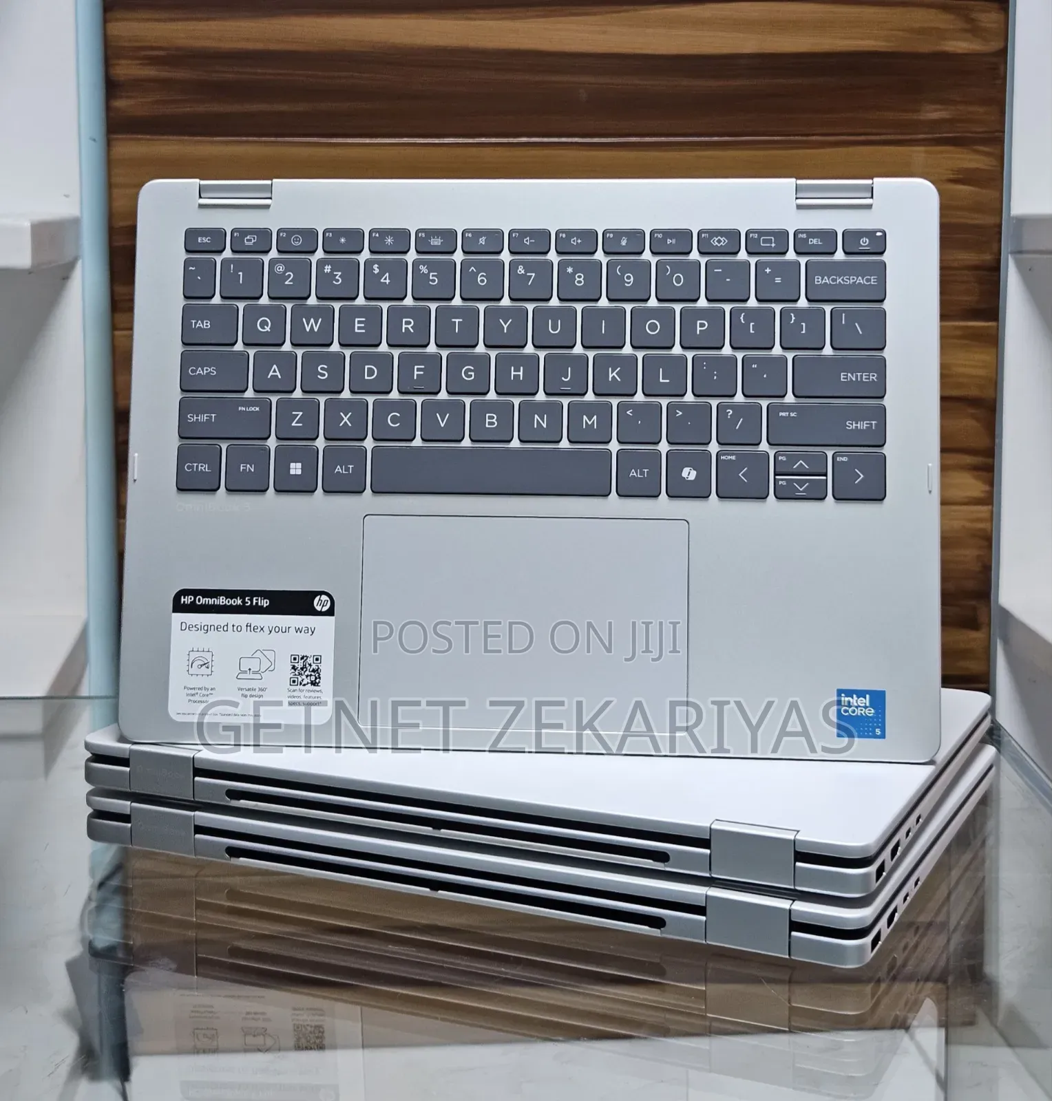 New Laptop HP OmniBook 5 Flip 8GB Intel Core 5 SSD 512GB