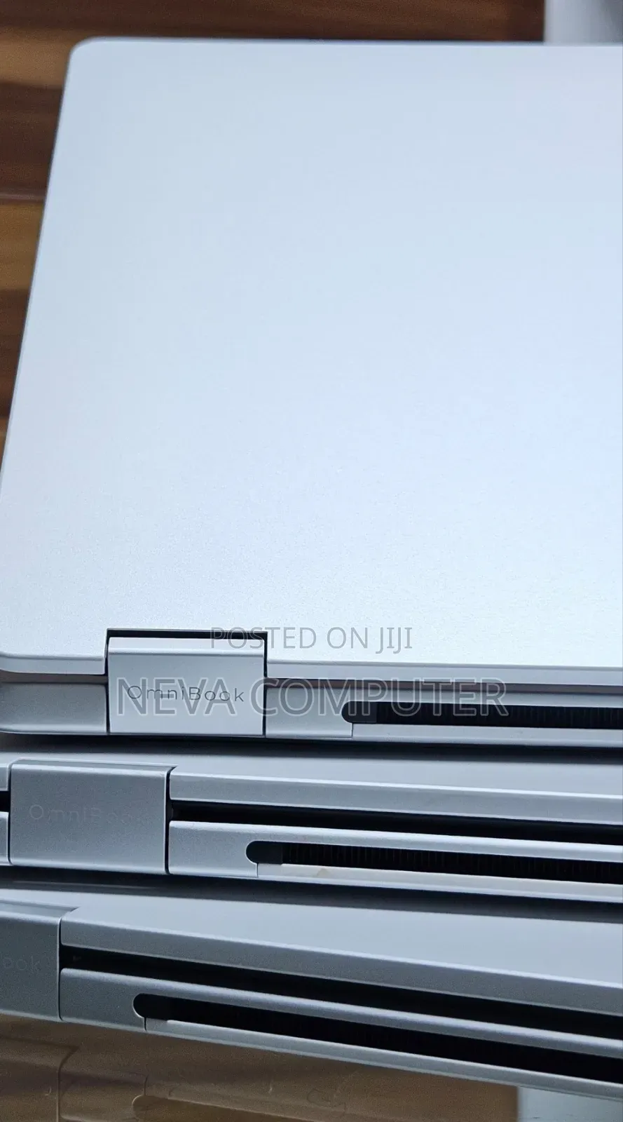 New Laptop HP OmniBook 5 Flip 8GB Intel Core I5 SSD 512GB