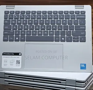 New Laptop HP OmniBook 5 16" 8GB Intel Core I5 SSD 512GB