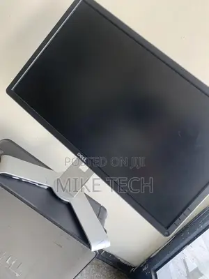 Desktop Monitor 24 Inches